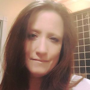 Meet your Posher, Hollie